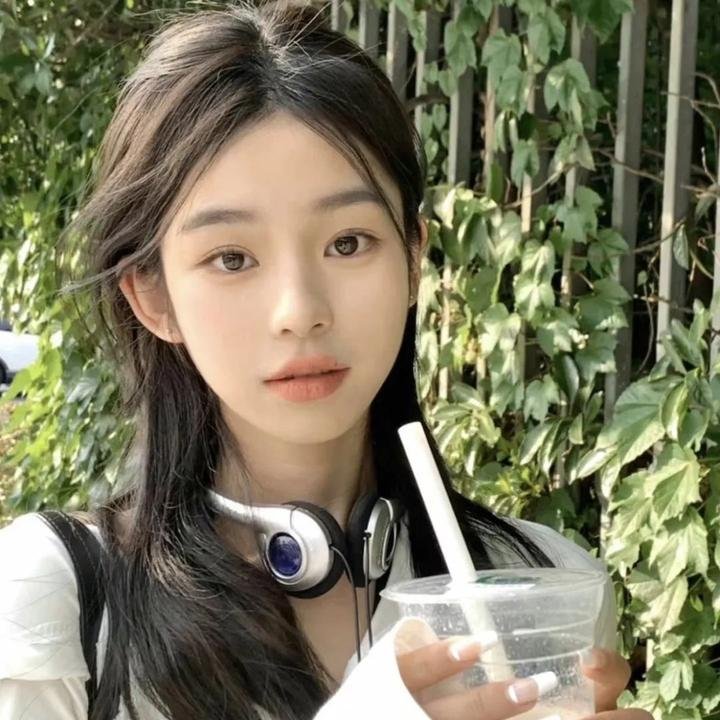 花篮花儿香